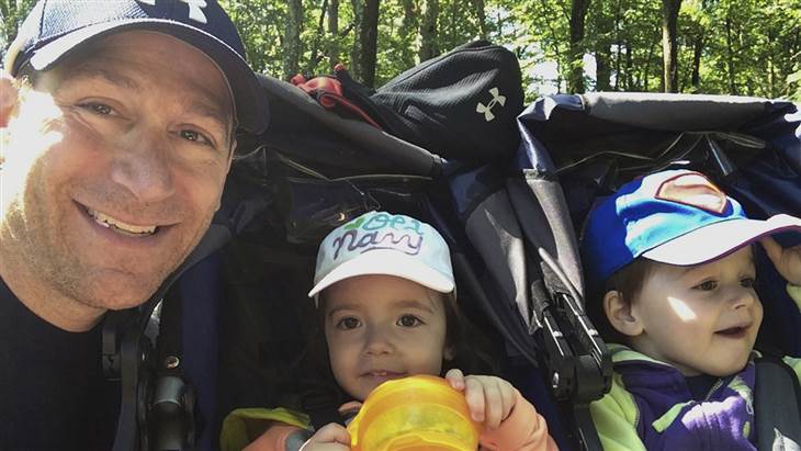 Peter Gordon with his twins Noah and Olivia